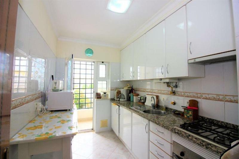 Quiet Apartment Overlooking The Swimming Pool Armação de Pêra 외부 사진