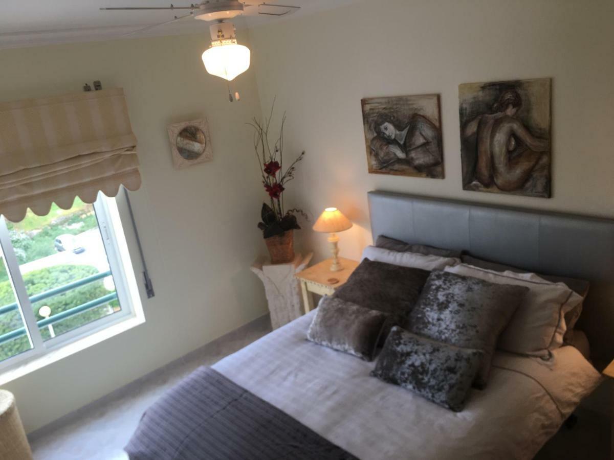 Quiet Apartment Overlooking The Swimming Pool Armação de Pêra 외부 사진